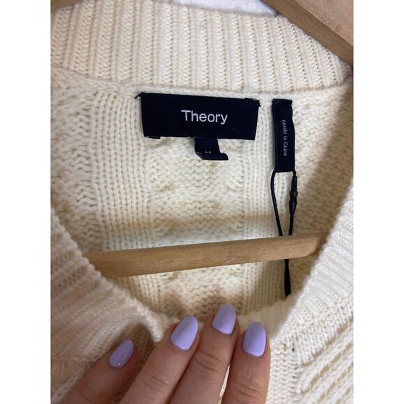 THEORY Oversized Cableknit Cream Cashmere Wool Blend Sweater US MEDIUM NWT $375 - Picture 6 of 9
